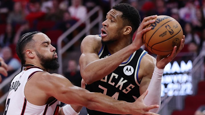 A new trade proposal has the Houston Rockets landing Giannis Antetokounmpo