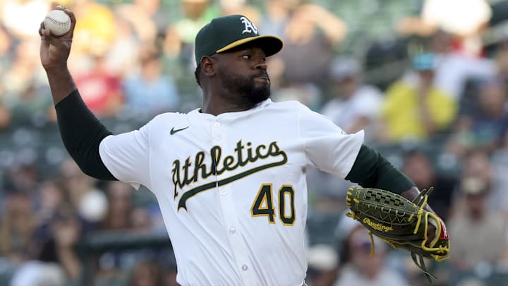 Jul 29, 2025; West Sacramento, California, USA; Athletics starting pitcher Luis Severino (40) throws a pitch against the Seattle Mariners during the first inning at Sutter Health Park. Mandatory Credit: Dennis Lee-Imagn Images Jul 29, 2025; West Sacramento, California, USA; Athletics starting pitcher Luis Severino (40) throws a pitch against the Seattle Mariners during the first inning at Sutter Health Park. Mandatory Credit: Dennis Lee-Imagn Images