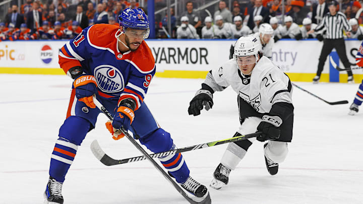 Edmonton Oilers forward Evander Kane (91)