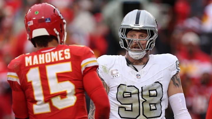 Las Vegas Raiders v Kansas City Chiefs