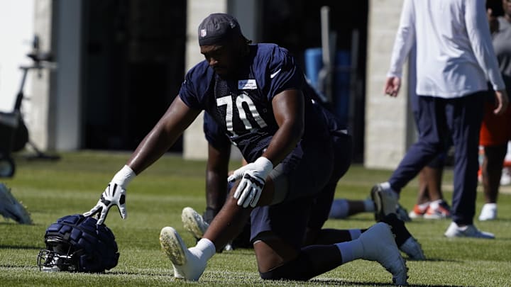 Braxton Jones, Chicago Bears