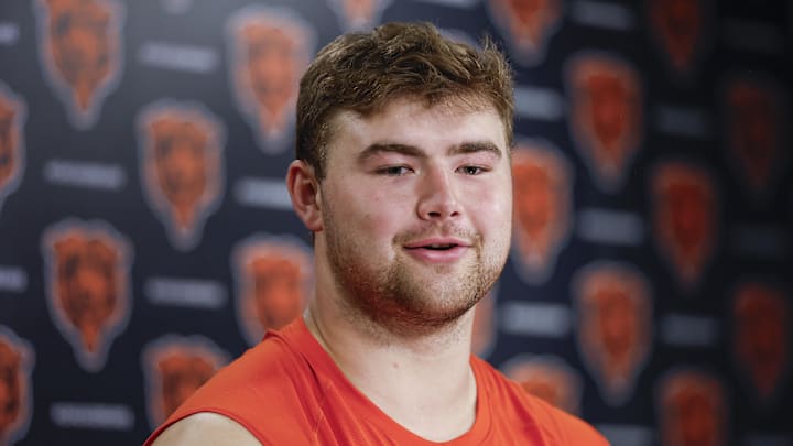 Chicago Bears offensive line Ozzy Trapilo