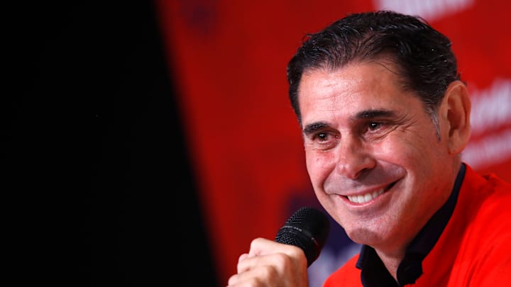 El directivo Fernando Hierro.