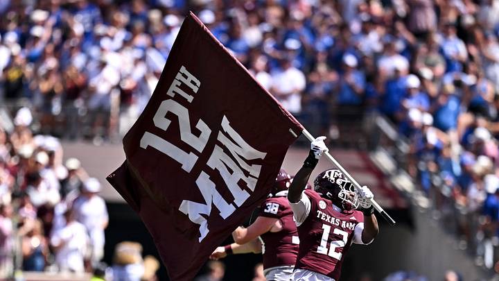 Sep 19, 2026; College Station, Texas, USA; Texas A&M Aggies defensive end Nana Boadi-Owusu (12) runs out with the 12th Man flag prior to the game against the Kentucky Wildcats at Kyle Field. Mandatory Credit: Maria Lysaker-Imagn Images Sep 19, 2026; College Station, Texas, USA; Texas A&M Aggies defensive end Nana Boadi-Owusu (12) runs out with the 12th Man flag prior to the game against the Kentucky Wildcats at Kyle Field. Mandatory Credit: Maria Lysaker-Imagn Images
