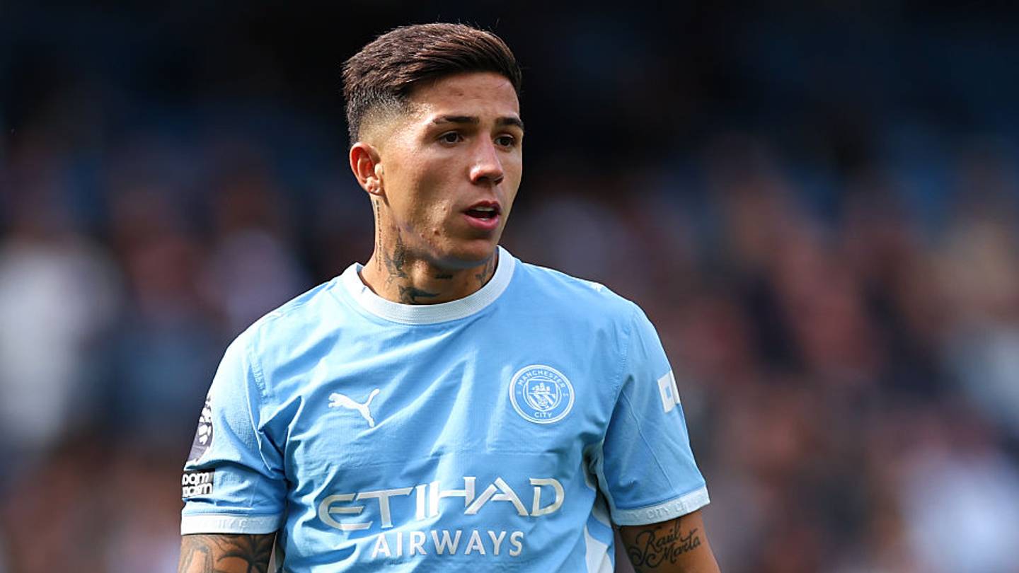 How Enzo Fernandez Fared on Man City Debut After Emergency Start