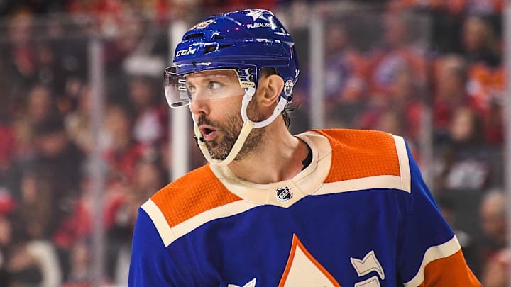 Edmonton Oilers v Calgary Flames
