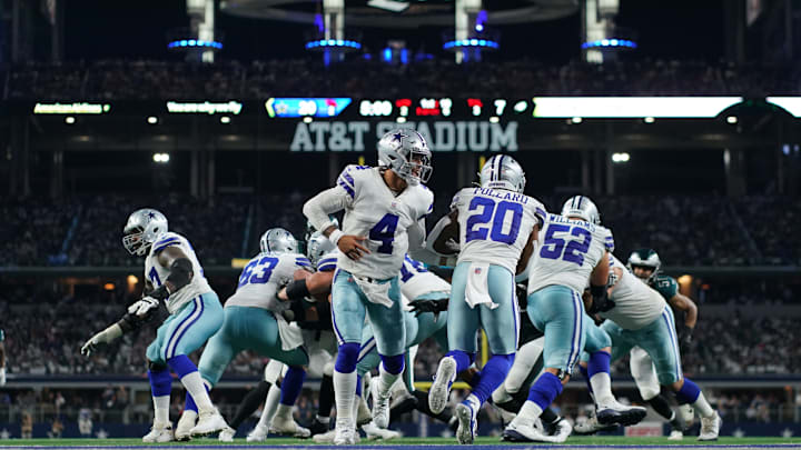 Philadelphia Eagles v Dallas Cowboys