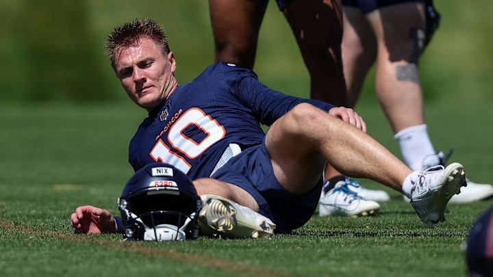 May 23, 2024; Englewood, CO, USA; Denver Broncos quarterback Bo Nix (10) during organized team activities at Centura Health Training Center. Mandatory Credit: Isaiah J. Downing-USA TODAY Sports May 23, 2024; Englewood, CO, USA; Denver Broncos quarterback Bo Nix (10) during organized team activities at Centura Health Training Center. Mandatory Credit: Isaiah J. Downing-USA TODAY Sports