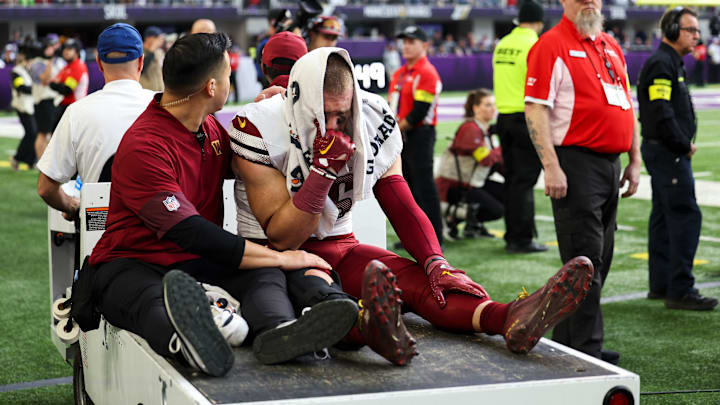 Commanders tight end Zach Ertz will miss the rest of the 2025 season with a torn ACL. Commanders tight end Zach Ertz will miss the rest of the 2025 season with a torn ACL.