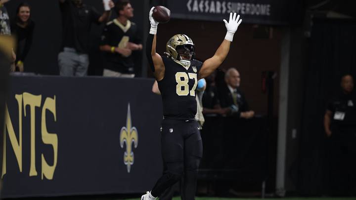 Sep 27, 2026; New Orleans, Louisiana, USA; New Orleans Saints tight end Noah Fant (87) reacts after scoring a touchdown in the third quarter against the Las Vegas Raiders at Caesars Superdome. Mandatory Credit: Stephen Lew-Imagn Images Sep 27, 2026; New Orleans, Louisiana, USA; New Orleans Saints tight end Noah Fant (87) reacts after scoring a touchdown in the third quarter against the Las Vegas Raiders at Caesars Superdome. Mandatory Credit: Stephen Lew-Imagn Images