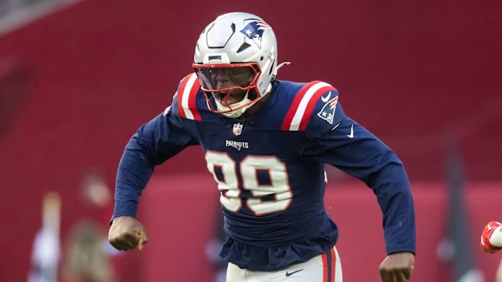 New England Patriots defensive end Keion White (99)