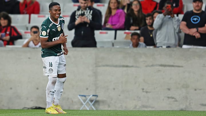 Endrick vem ganhando espaço no Palmeiras.