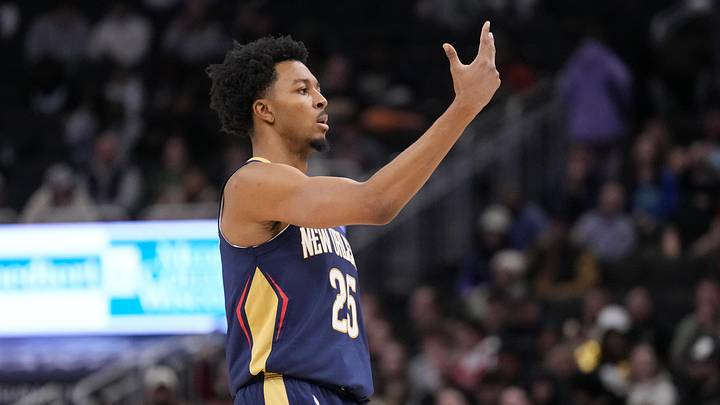 Feb 4, 2026; Milwaukee, Wisconsin, USA;  New Orleans Pelicans forward Trey Murphy III (25) gestures after scoring a basket during the third quarter against the Milwaukee Bucks at Fiserv Forum. Mandatory Credit: Jeff Hanisch-Imagn Images