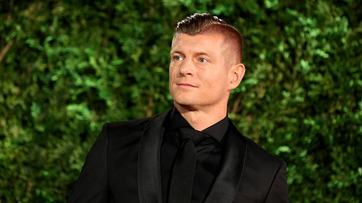 Toni Kroos schaut mit Skepsis auf die Arbeit in Leverkusen. Toni Kroos schaut mit Skepsis auf die Arbeit in Leverkusen.