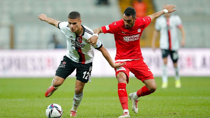 Can Bozdogan ist für Besiktas im Dienst