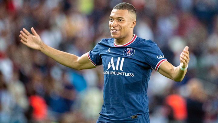 Une saison 2022/23 où Mbappé va garder le maillot du PSG