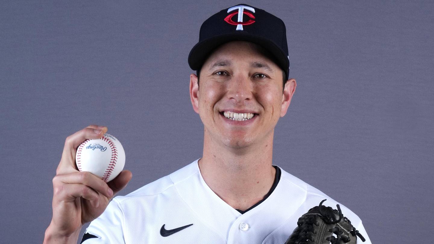 Twins unexpected roster release must force Tigers to act if opportunity arises