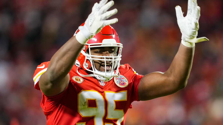 Dec 10, 2023; Kansas City, Missouri, USA; Kansas City Chiefs defensive tackle Chris Jones (95) rallies the crowd during the second half against the Buffalo Bills at GEHA Field at Arrowhead Stadium. Mandatory Credit: Jay Biggerstaff-USA TODAY Sports Dec 10, 2023; Kansas City, Missouri, USA; Kansas City Chiefs defensive tackle Chris Jones (95) rallies the crowd during the second half against the Buffalo Bills at GEHA Field at Arrowhead Stadium. Mandatory Credit: Jay Biggerstaff-USA TODAY Sports