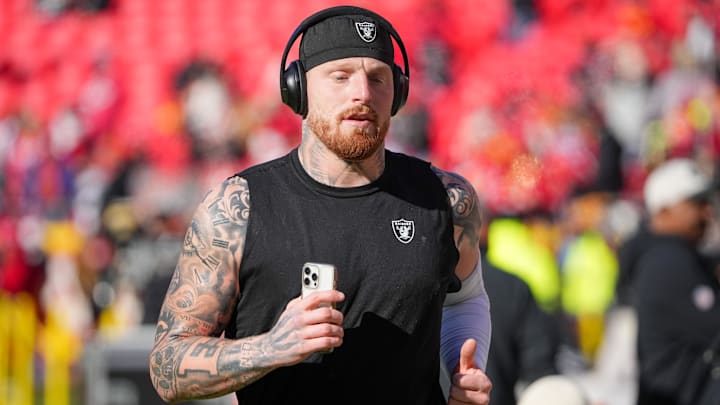 Nov 29, 2024; Kansas City, Missouri, USA; Las Vegas Raiders defensive end Maxx Crosby (98) warms up against the Kansas City Chiefs prior go a game at GEHA Field at Arrowhead Stadium. Mandatory Credit: Denny Medley-Imagn Images