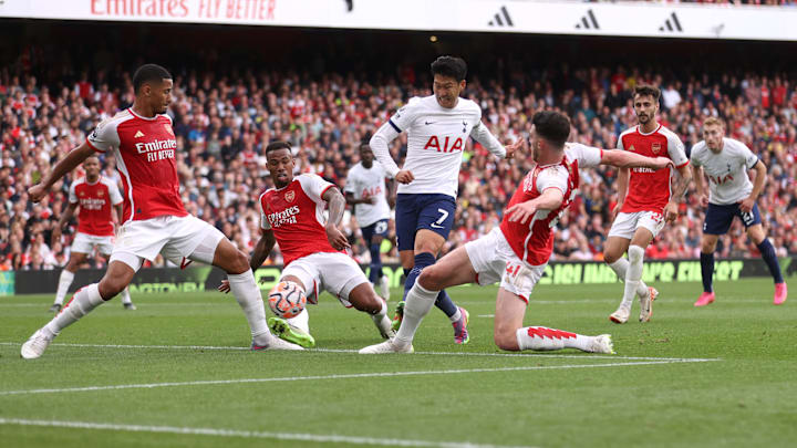 Arsenal's assault towards the title continues in N17
