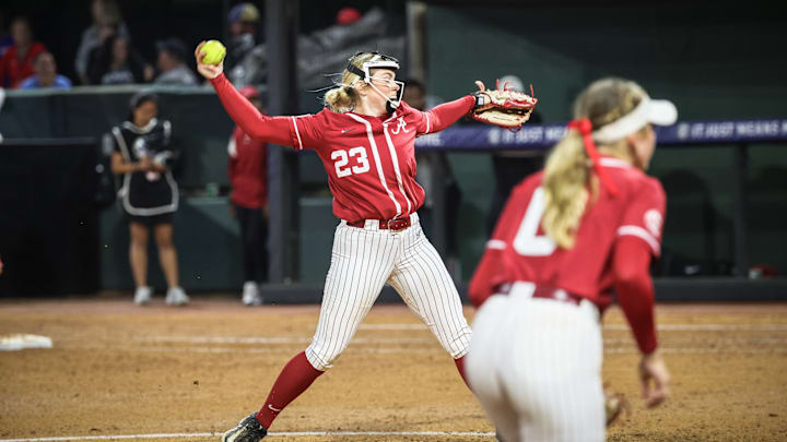 Alabama Softball Pitcher Jocelyn Briski