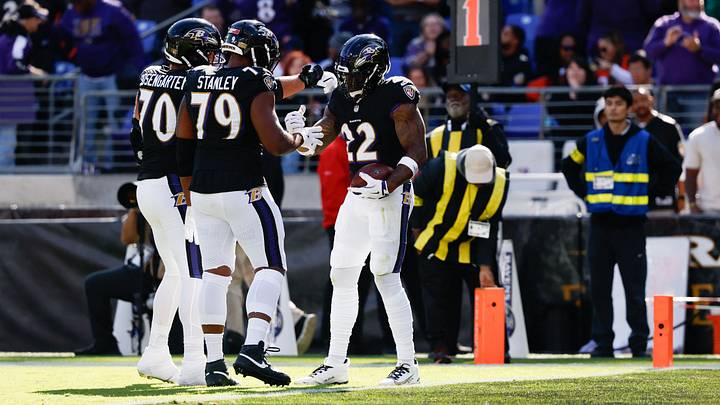 Oct 26, 2025; Baltimore, Maryland, USA; Baltimore Ravens running back Derrick Henry (22) celebrates with Baltimore Ravens offensive tackle Ronnie Stanley (79) and Baltimore Ravens offensive tackle Roger Rosengarten (70) after scoring a touchdown during the second quarter against the Chicago Bears at M&T Bank Stadium. Mandatory Credit: Geoff Burke-Imagn Images Oct 26, 2025; Baltimore, Maryland, USA; Baltimore Ravens running back Derrick Henry (22) celebrates with Baltimore Ravens offensive tackle Ronnie Stanley (79) and Baltimore Ravens offensive tackle Roger Rosengarten (70) after scoring a touchdown during the second quarter against the Chicago Bears at M&T Bank Stadium. Mandatory Credit: Geoff Burke-Imagn Images
