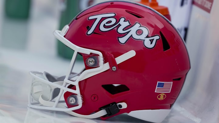 General view of a Maryland Terrapins helmet