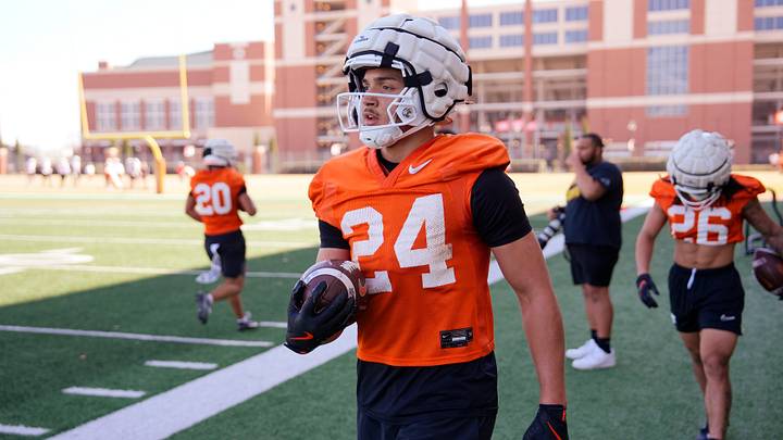 Oklahoma State running back Caleb Hawkins. Oklahoma State running back Caleb Hawkins.