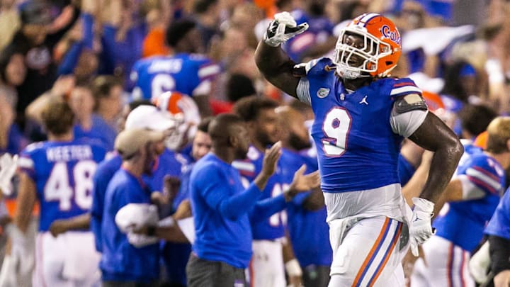 Florida Gators defensive lineman Gervon Dexter Sr. (9) celebrates after the Bulls missed the game