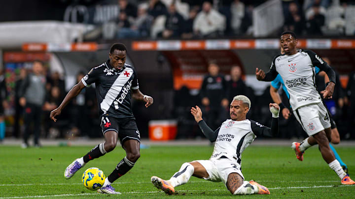 Bola rola a partir das 18h de domingo