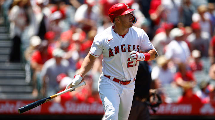 Trout podría ser cambiado en plena campaña 2024