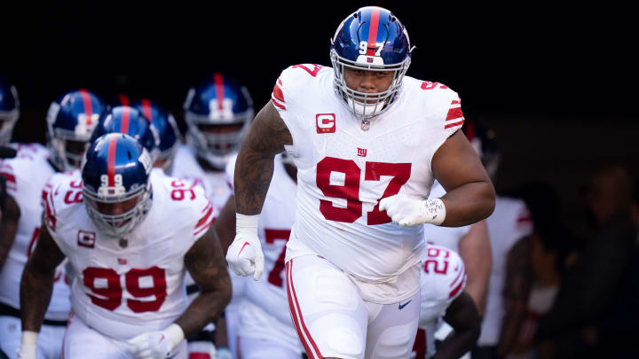 September 21, 2023; Santa Clara, California, USA; New York Giants defensive tackle Dexter Lawrence II (97) before the game against the San Francisco 49ers at Levi's Stadium. September 21, 2023; Santa Clara, California, USA; New York Giants defensive tackle Dexter Lawrence II (97) before the game against the San Francisco 49ers at Levi's Stadium.