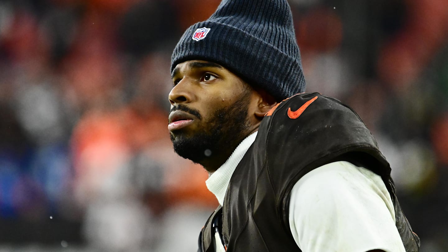 Browns QB Shedeur Sanders Wears Surprising Fit for Pro Bowl Before Bad Interception