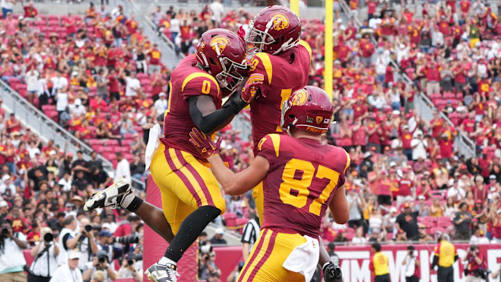 USC vs. Wisconsin football picks, odds for Week 5