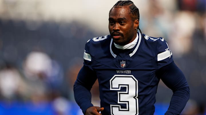 Dallas Cowboys v Los Angeles Rams