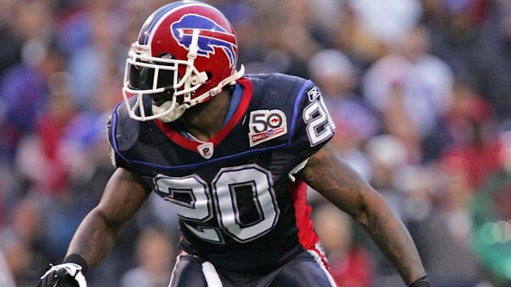 Sep 27, 2009; Orchard Park, NY, USA;  Buffalo Bills safety Donte Whitner (20) follows the play against the New Orleans Saints in the first half at Ralph Wilson Stadium. Mandatory Credit: Kevin Hoffman-Imagn Images