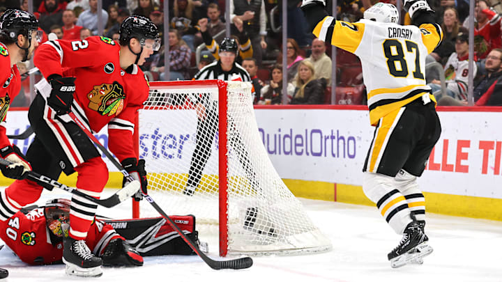 Pittsburgh Penguins v Chicago Blackhawks