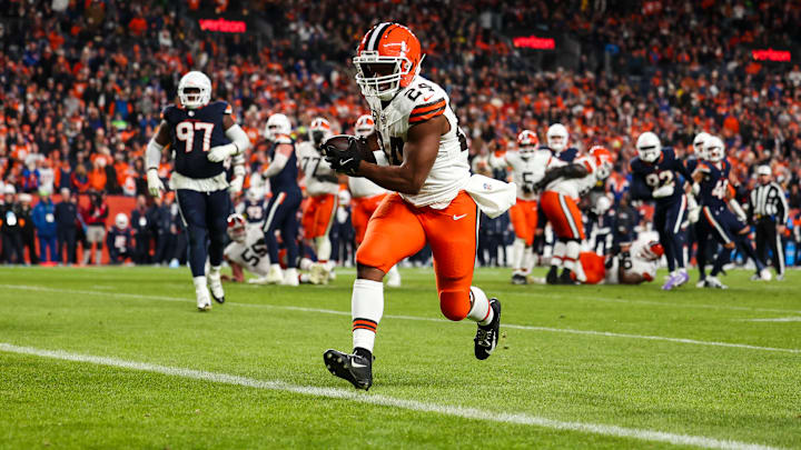 Cleveland Browns v Denver Broncos
