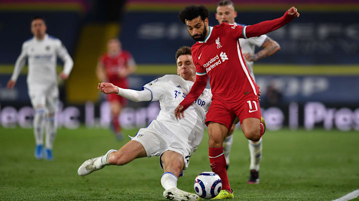 Leeds e Liverpool fecham a rodada 31 do Campeonato Inglês. Leeds e Liverpool fecham a rodada 31 do Campeonato Inglês.