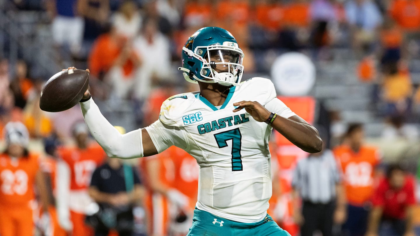 Texas' QB room just got bigger with former ACC starter transferring in