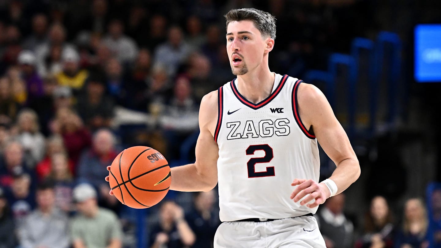 Huskies Pick Up Shooter Entering 8th College Season