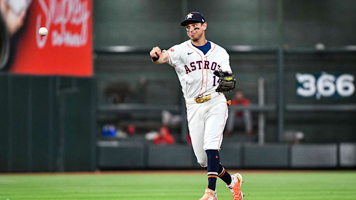 Mauricio Dubon needs to deliver with his glove and bat this season for the Houston Astros. 