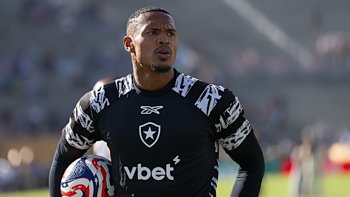 John está na mira de clube da Inglaterra