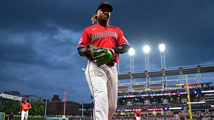 Aug 1, 2026; Cleveland, Ohio, USA; Cleveland Guardians third baseman Jose Ramírez (11) walks to the dugout during the third inning against the Arizona Diamondbacks at Progressive Field. Mandatory Credit: David Dermer-Imagn Images Aug 1, 2026; Cleveland, Ohio, USA; Cleveland Guardians third baseman Jose Ramírez (11) walks to the dugout during the third inning against the Arizona Diamondbacks at Progressive Field. Mandatory Credit: David Dermer-Imagn Images