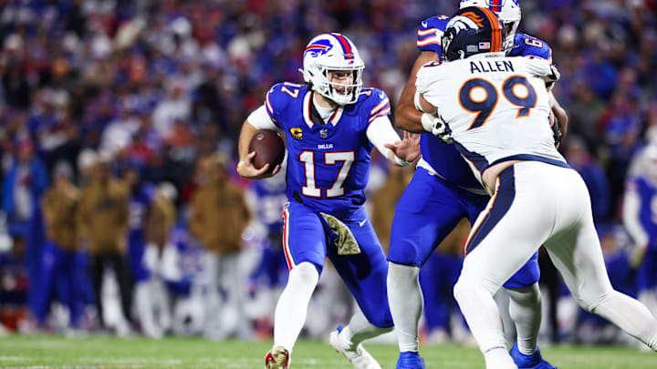 Denver Broncos v Buffalo Bills