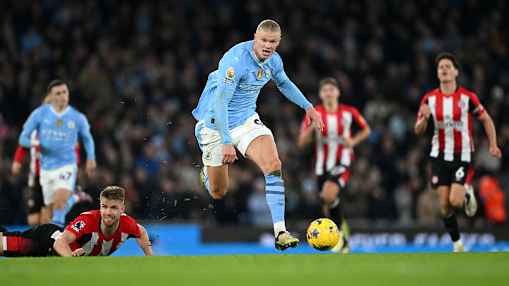 Manchester City v Brentford FC - Premier League