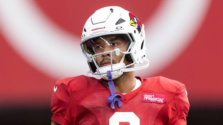 Jul 29, 2025; Glendale, AZ, USA; Arizona Cardinals running back James Conner (6) during training camp at State Farm Stadium. Mandatory Credit: Mark J. Rebilas-Imagn Images Jul 29, 2025; Glendale, AZ, USA; Arizona Cardinals running back James Conner (6) during training camp at State Farm Stadium. Mandatory Credit: Mark J. Rebilas-Imagn Images