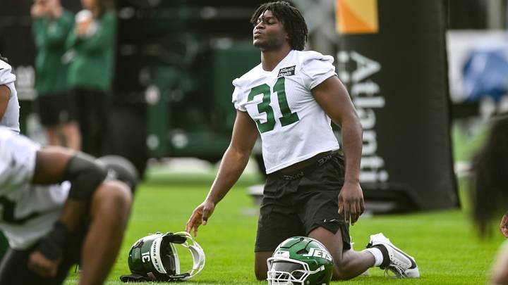 No one is likely facing more pressure in the Jets' preseason opener than David Bailey. No one is likely facing more pressure in the Jets' preseason opener than David Bailey.