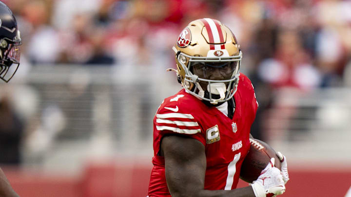 November 17, 2024; Santa Clara, California, USA; San Francisco 49ers wide receiver Deebo Samuel Sr. (1) runs the football against the Seattle Seahawks during the fourth quarter at Levi's Stadium. Mandatory Credit: Kyle Terada-Imagn Images November 17, 2024; Santa Clara, California, USA; San Francisco 49ers wide receiver Deebo Samuel Sr. (1) runs the football against the Seattle Seahawks during the fourth quarter at Levi's Stadium. Mandatory Credit: Kyle Terada-Imagn Images