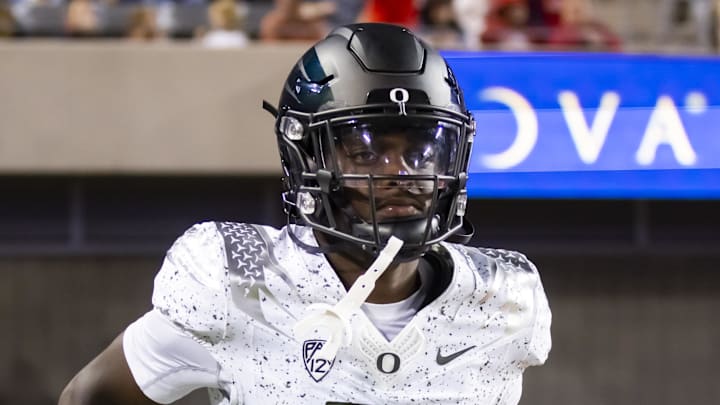 Oct 8, 2022; Tucson, Arizona, USA; Oregon Ducks defensive back Jahlil Florence (6) against the Arizona Wildcats at Arizona Stadium. Oct 8, 2022; Tucson, Arizona, USA; Oregon Ducks defensive back Jahlil Florence (6) against the Arizona Wildcats at Arizona Stadium.